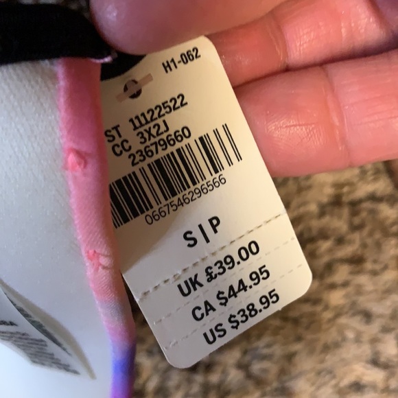 Pink/Victoria’s Secret bikini swim top NWT size S - Picture 5 of 5